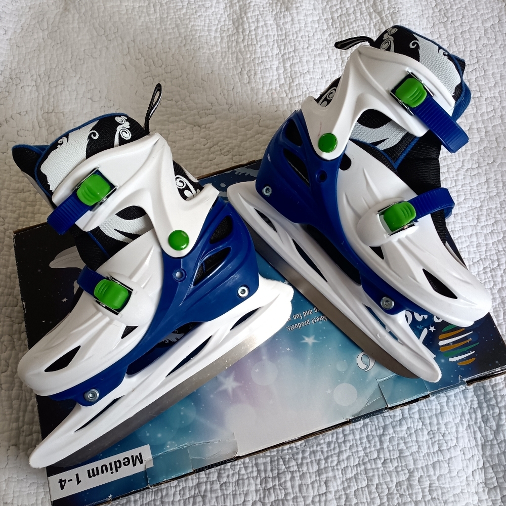 Adjustable Xino Sports Blue and White Ice Skates, Medium 1-4